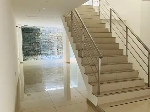 Local en Venta 13 años