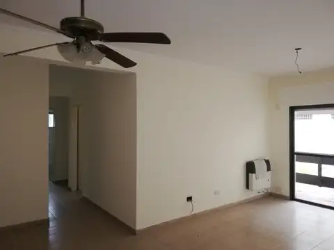 Departamento en Alquiler en Centro  - Campana, $ 650.000