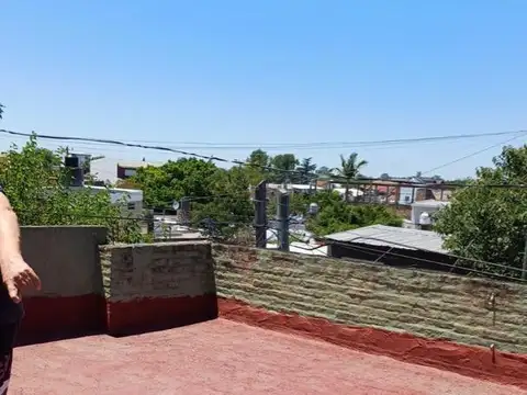 Benito Perez Galdos 4600, Piso 1