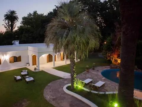 Casa en Venta en 13 (ex19)/420 y 421 Villa Elisa - Alberto Dacal Propiedades