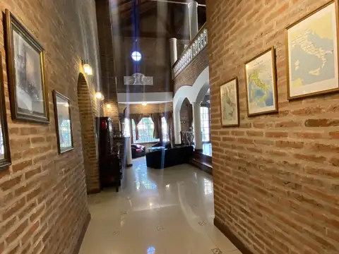 Casa en Alquiler de 4 dormitorios