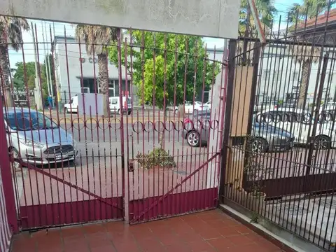 Local en Alquiler en Constitucion, $ 1.000.000