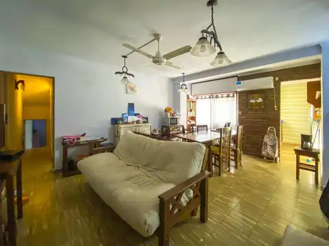 Depto Tipo Casa en Venta de 3 ambientes
