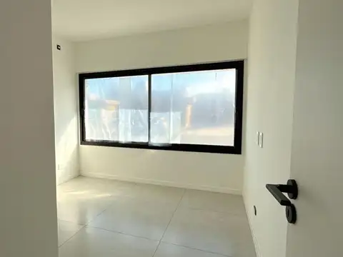 Casa en Venta en Villa Constitución, USD 78.500