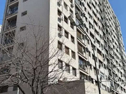 4  AMBIENTES AL FRENTE 81 M2 PARA RECICLAR  