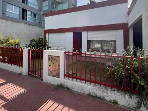Avenida General San Martin e/ San Lorenzo y De Los Inmigrantes