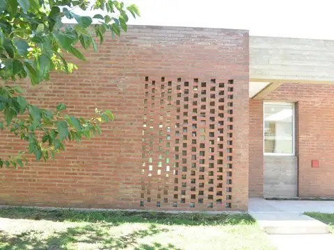 Casa en Venta en Campos De Álvarez, USD 340.000