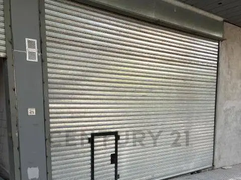EXCELENTE OPORTUNIDAD  LOCAL A ESTRENAR EN GUEMES