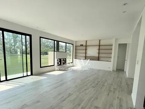 Casa Venta Barrio Los Palenques Lote de 985 m2 APTO CREDITO!!