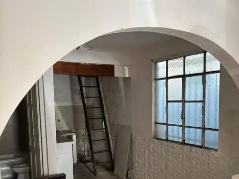 Depto Tipo Casa en Alquiler en Banfield, USD 500