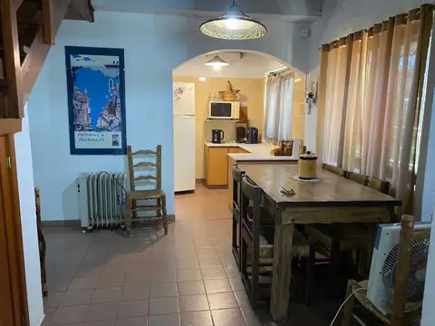 Quinta 7 Ambientes Venta Pileta Francisco Alvarez Moreno