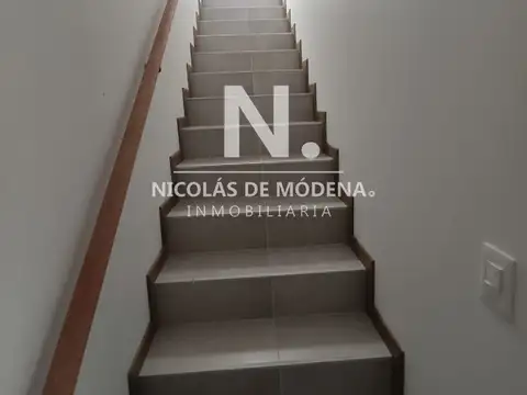 Casa en Alquiler Temporal en Pinares, USD 8.200