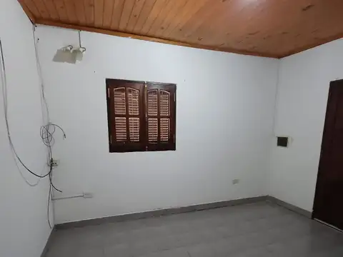 DEPARTAMENTO 2 AMBIENTES - SAN MARTÍN ESTE-OESTE, PRESIDENTE ROQUE SÁENZ PEÑA