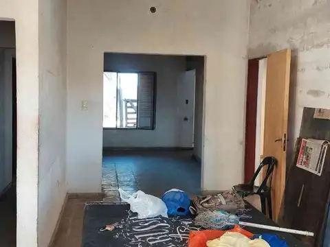 Casa 7 ambientes con 3 baños