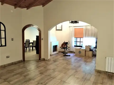 Casa en Alquiler 25 años