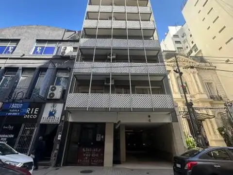 3 AMBIENTES CON COCHERA Y BALCON - RECOLETA