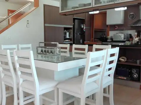 Casa en Alquiler Temporal al Este