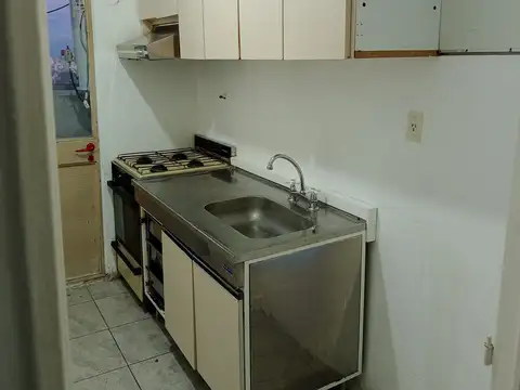 Departamento 3 ambientes con 1 baño
