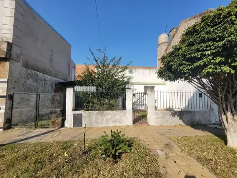 Casa en Venta en Bernal, USD 62.000