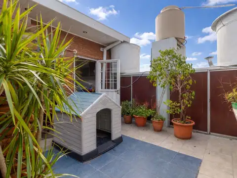 Cerrito al 3800 esquina Santiago del Estero