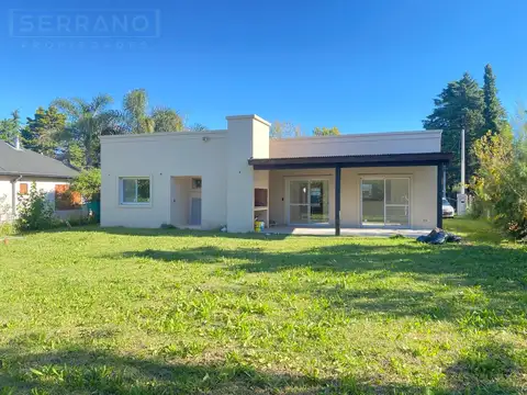 Venta casa a estrenar, 4 amb. Apta Credito Hipotecario. Parque Sakura. Exaltacion de la Cruz