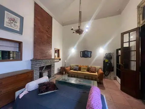 Depto Tipo Casa en Venta de 5 ambientes