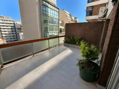 Departamento de dos ambientes con balcon terraza en OHiggins y Juramento.