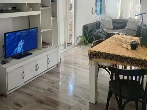 SE VENDE DUPLEX EN BARRIO SAN DANIEL