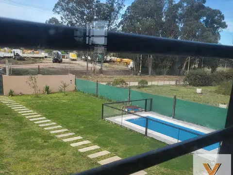 Casa en Venta con 6 cocheras
