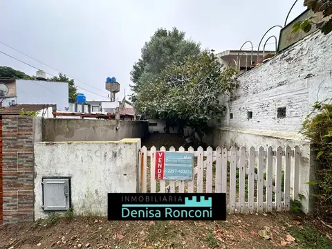 CASA EN PH EN MAR DE AJÓ SOBRE LOTE PROPIO, 2 DORMITORIOS, PATIO Y COCHERA, CON TODOS LOS SERVICIOS