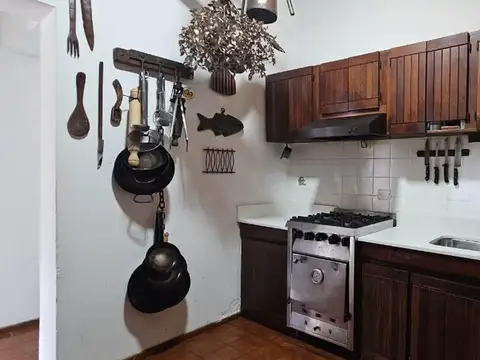 Casa 4 ambientes con 3 baños