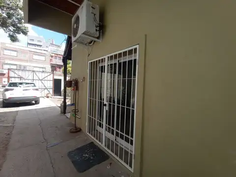 Casa 3 ambientes con 4 baños