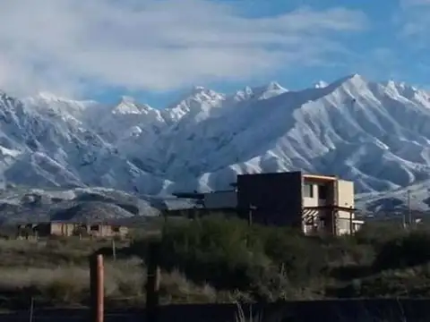 LOTE EN VENTA EN B° PRIVADO ALTOS DE LA CRUCESITA