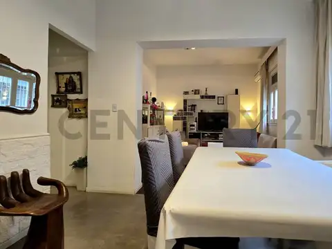 Depto Tipo Casa en Venta de 3 ambientes
