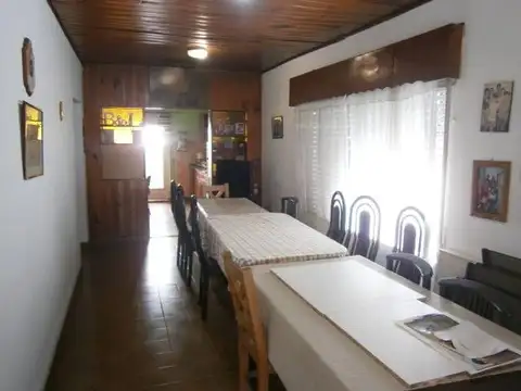 Zeballos 2200, Piso PB