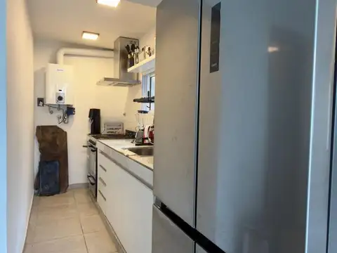 Zona Oeste. Pasaje 12 de Octubre 2500