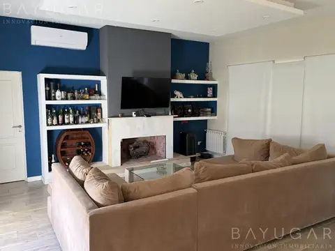 Casa en Venta en Altos De Manzanares, USD 280.000