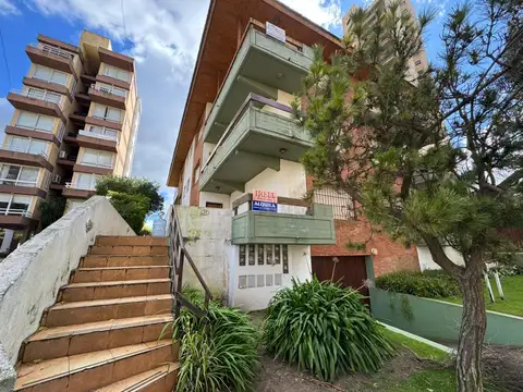 Alameda 201 entre Calle 301 y Buenos Aires.