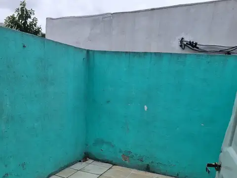 Depto Tipo Casa en Alquiler al Suroeste