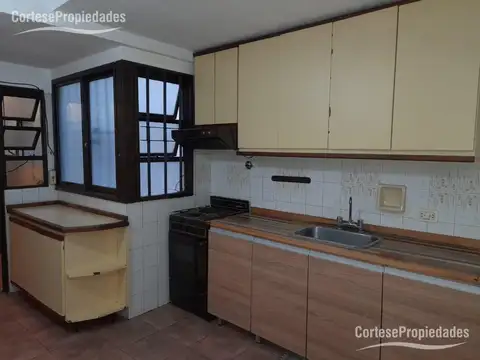 Departamento en Alquiler de 3 dormitorios