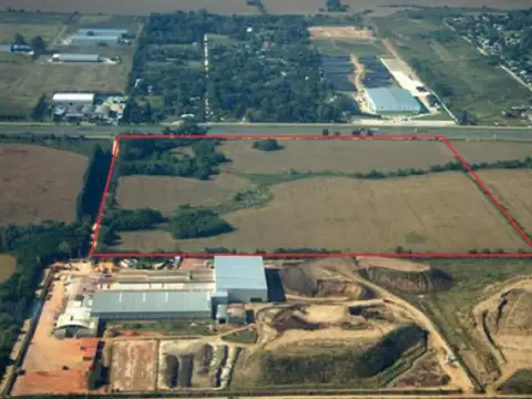 Terreno en Venta de 255800,0 m2