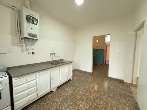 Depto Tipo Casa en Alquiler en Villa Adelina, $ 850.000