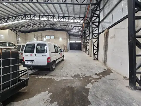 Galpon en Venta 50  mts Fondo