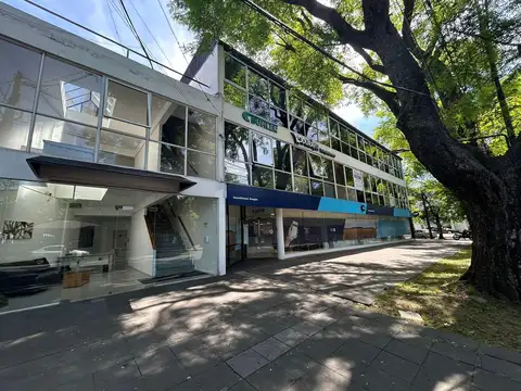 Av. Libertador al 15000