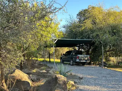 Casa 7 ambientes con 2 baños