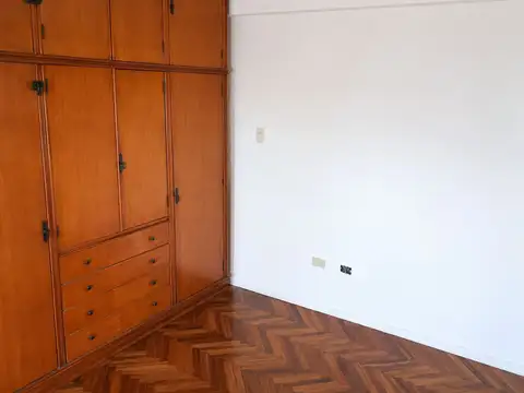 Departamento en Alquiler en Flores, $ 520.000