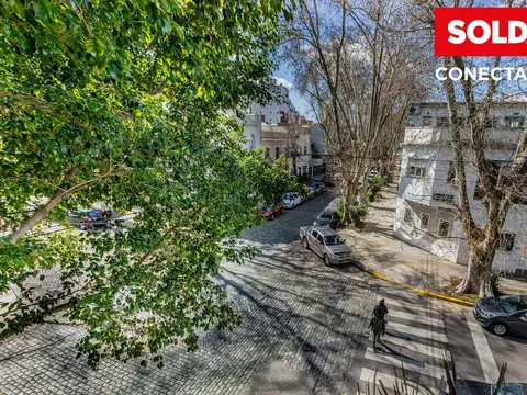 Casa 7 ambientes con 2 baños