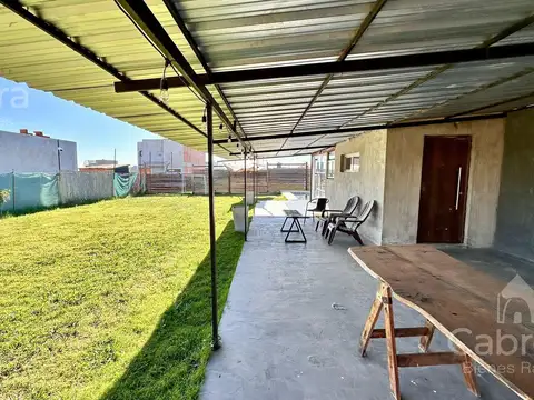 Casa 3 ambientes con 1 baño