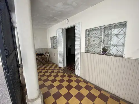 Depto Tipo Casa en Alquiler de 2 dormitorios