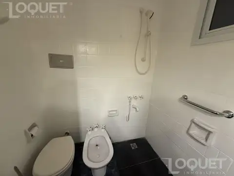 Departamento 5 ambientes con 1 baño